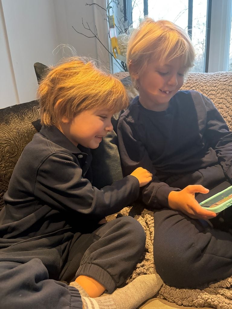 Is Superfonik Worth Downloading? A Mom of Two Puts It to the Test
