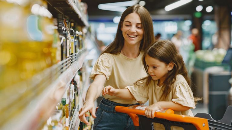 Expert Tips to Manage Back-To-School Spending