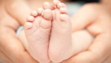 Midwives to prescribe drugs in Canada