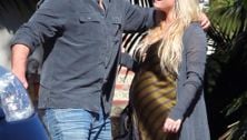 Jessica Simpson welcomes a baby girl! And the name is....