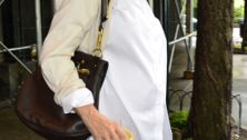 Pregnant Uma Thurman out & about with a juice