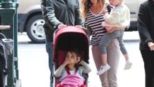 Sarah Jessica Parker, Matthew Broderick & the twins in NYC
