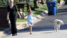 Violet Affleck walks her fabulous dog