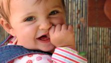 Dear teething: YOU SUCK.