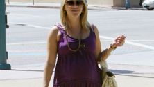 Reese Witherspoon on bedrest after hospital scare
