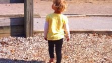 Barefoot children: Bad manners or healthy feet?