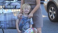 Amy Poehler and her sons: Balloons!
