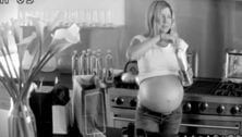 Jennifer Aniston pregnant...wears a wig?
