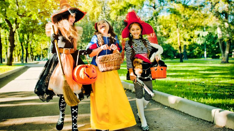 6 easy homemade Halloween costumes