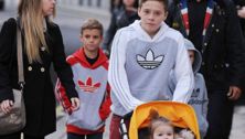 Beautiful Beckham kids take London: Photo!