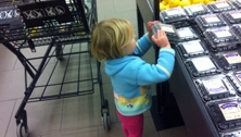 How to have fun while grocery shopping with children