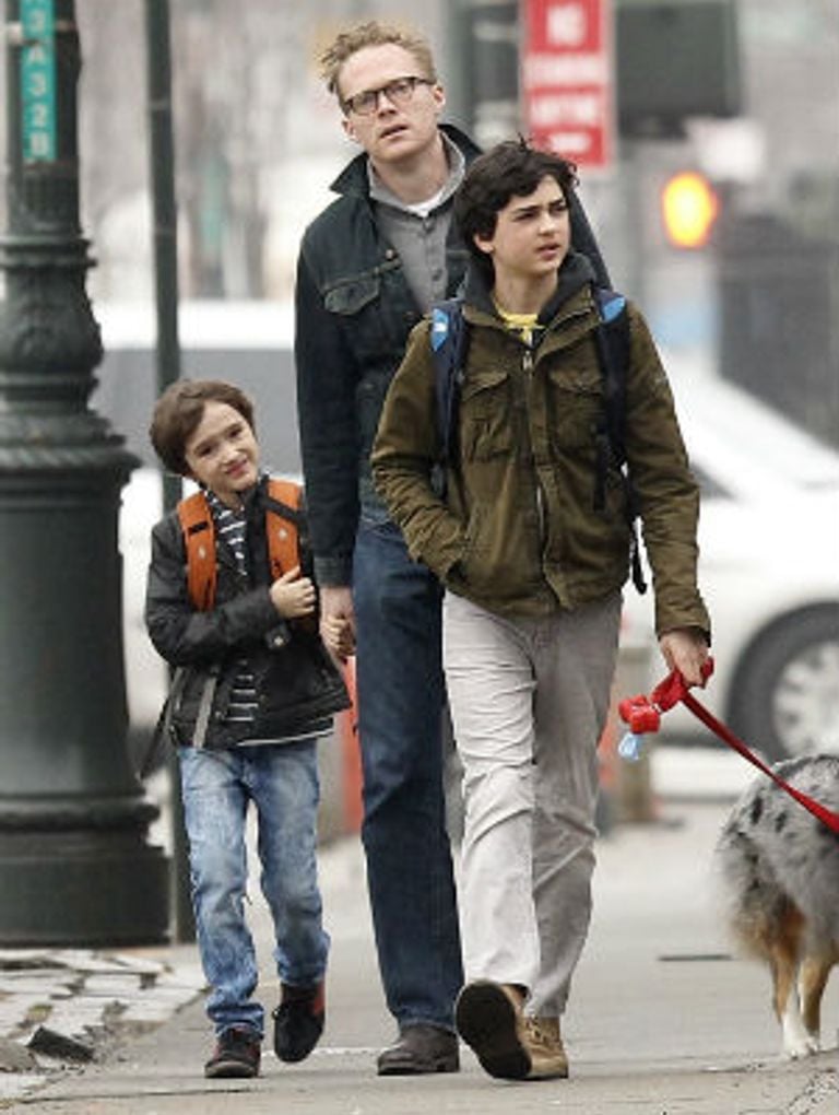 Jennifer Connelly and Paul Bettany walk hand-in-hand with their dog in New  York City