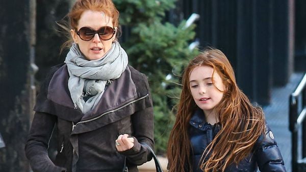 Celebrity look-alikes: Mom and daughter edition