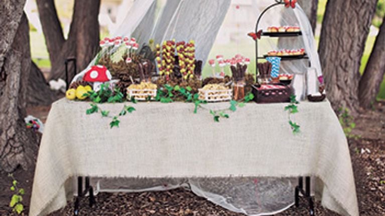 How To Host A Woodland Theme Party
