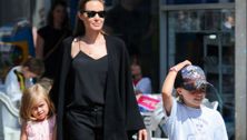 Angelina Jolie: Out with Vivienne and Shiloh