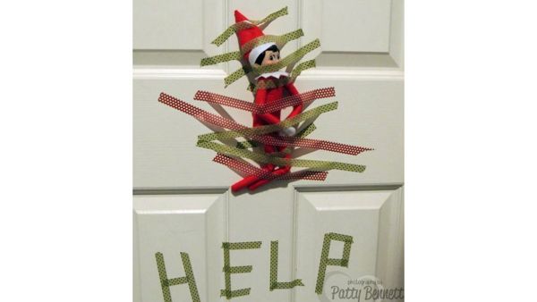 10 inventive Elf on the Shelf ideas