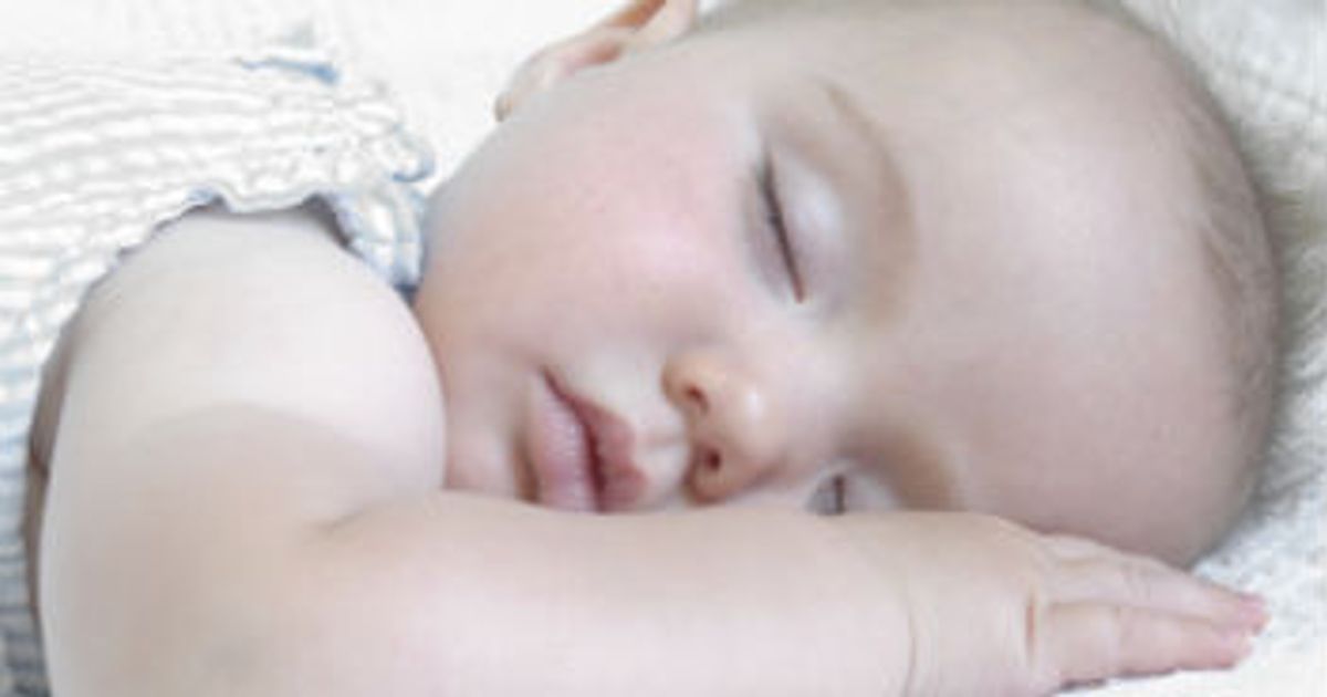 Half of babies still sleep with unsafe bedding Today's Parent