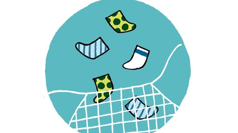 illustration of toddler socks in a mesh bag