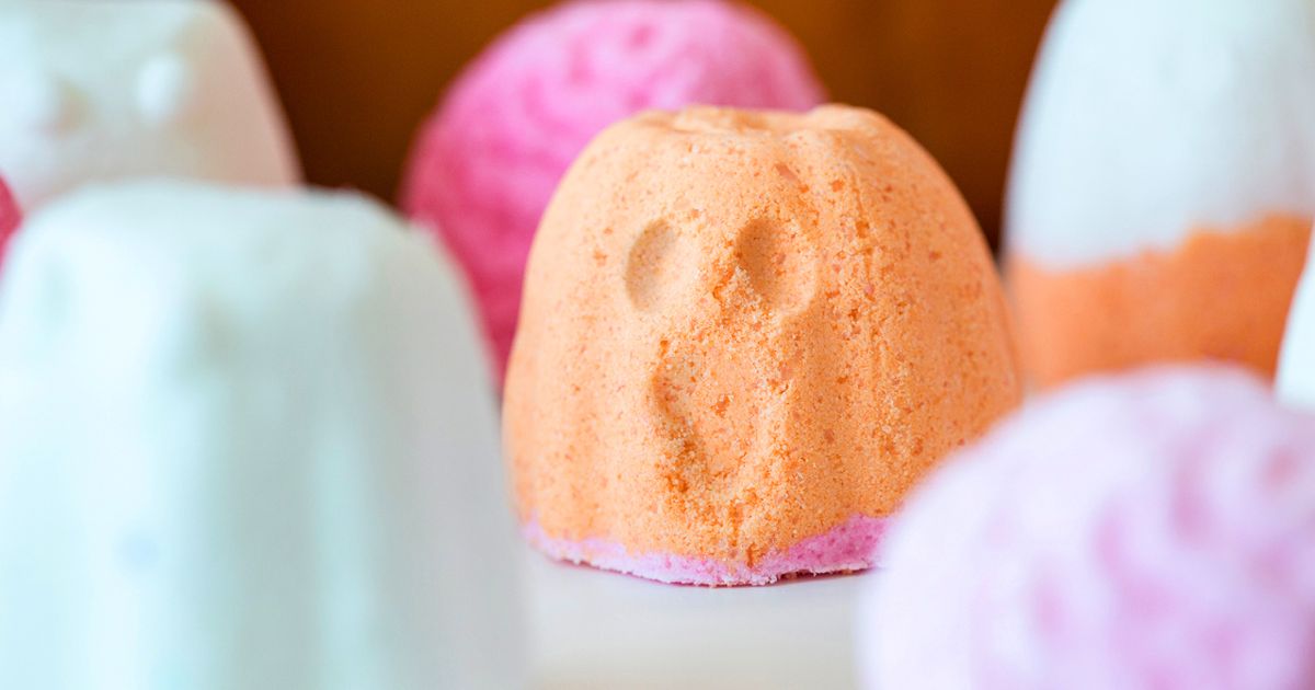 How to make spooky Halloween bath bombs Today's Parent