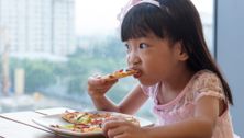 Forget cereal—dietitians say pizza is a healthier breakfast option