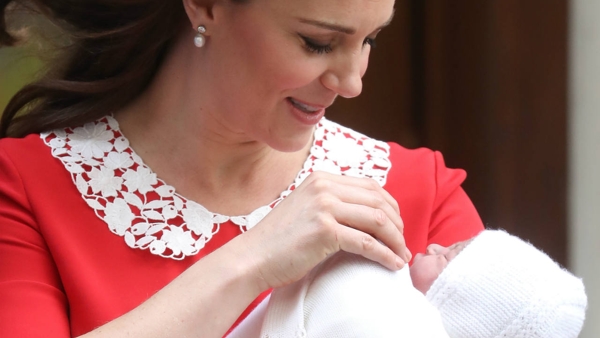 Prince William and Kate Middleton beam as they leave the hospital with ...