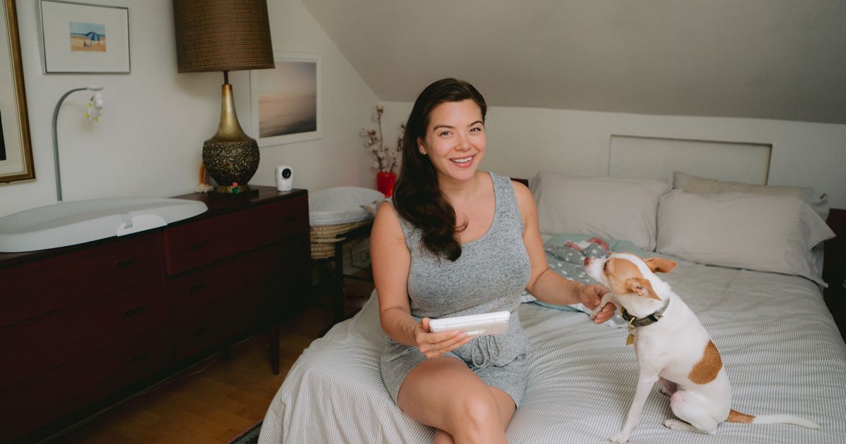 5 essentials for cosleeping with a newborn baby and pets Today's Parent