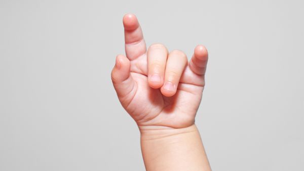 The only 8 signs you need to teach your baby