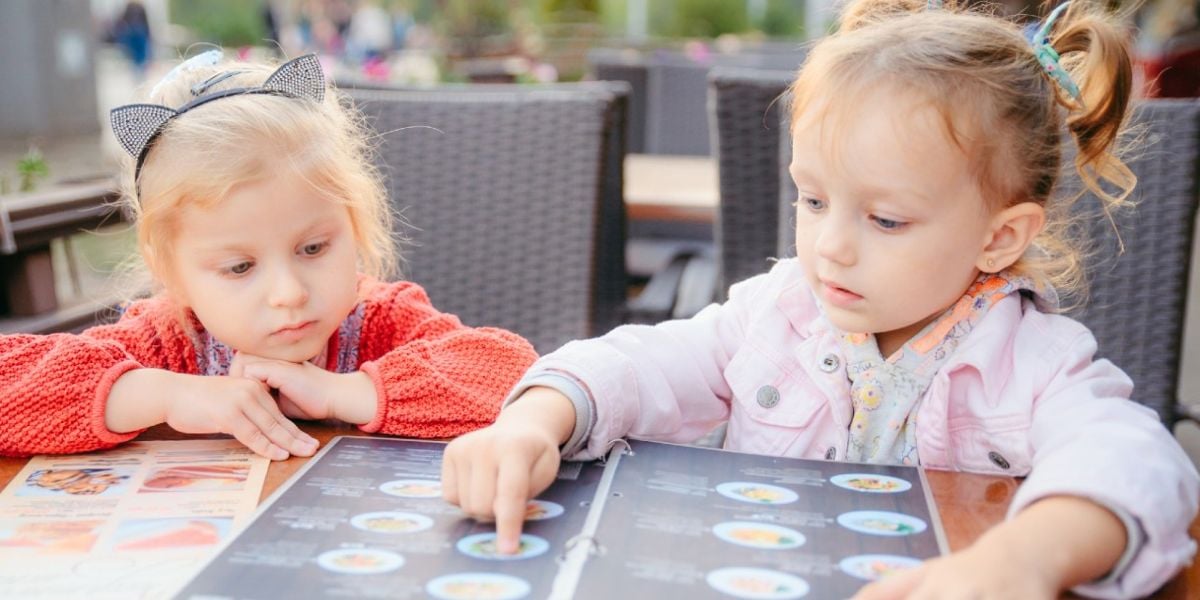 Table for three: Our top tips for dining out with a toddler - Vimarsana News
