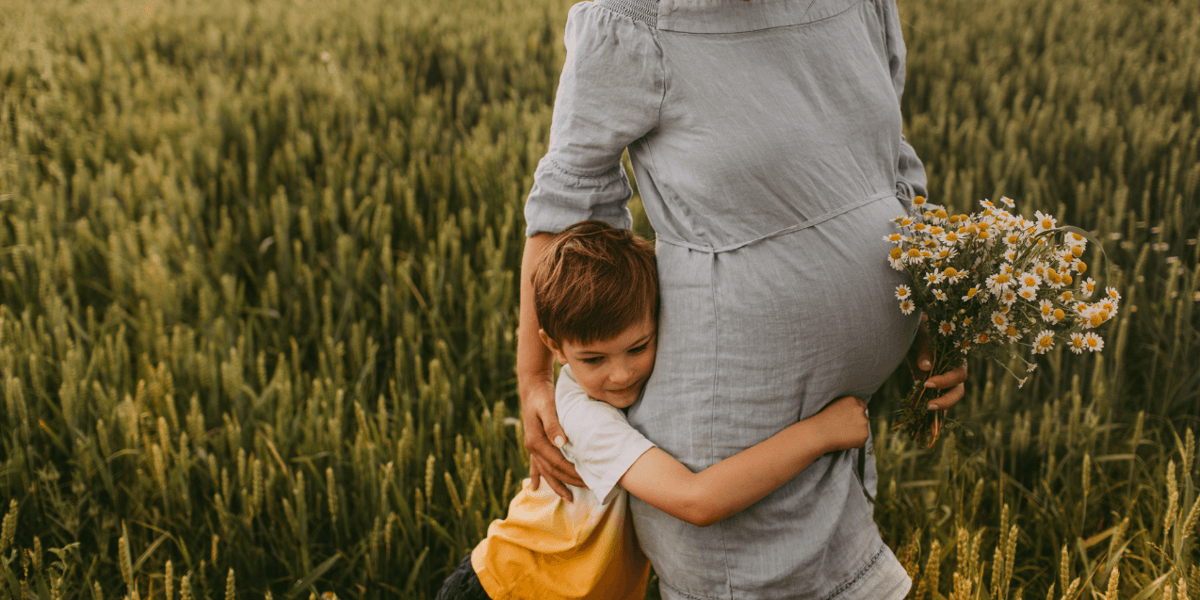 Ask Sarah: Preparing an Older Sibling for a New Baby - Vimarsana News