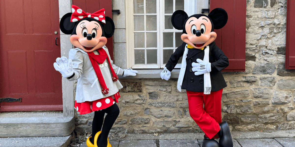 Mickey and Minnie Celebrate Valentine's Day in Quebec - Vimarsana News