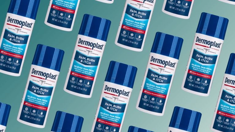 Multiple cans of Dermoplast Pain, Burn & Itch spray float diagonally across a teal background; this U.S. postpartum go-to offers numbing relief but is hard to find in Canada, prompting expert-backed alternatives for perineal pain.