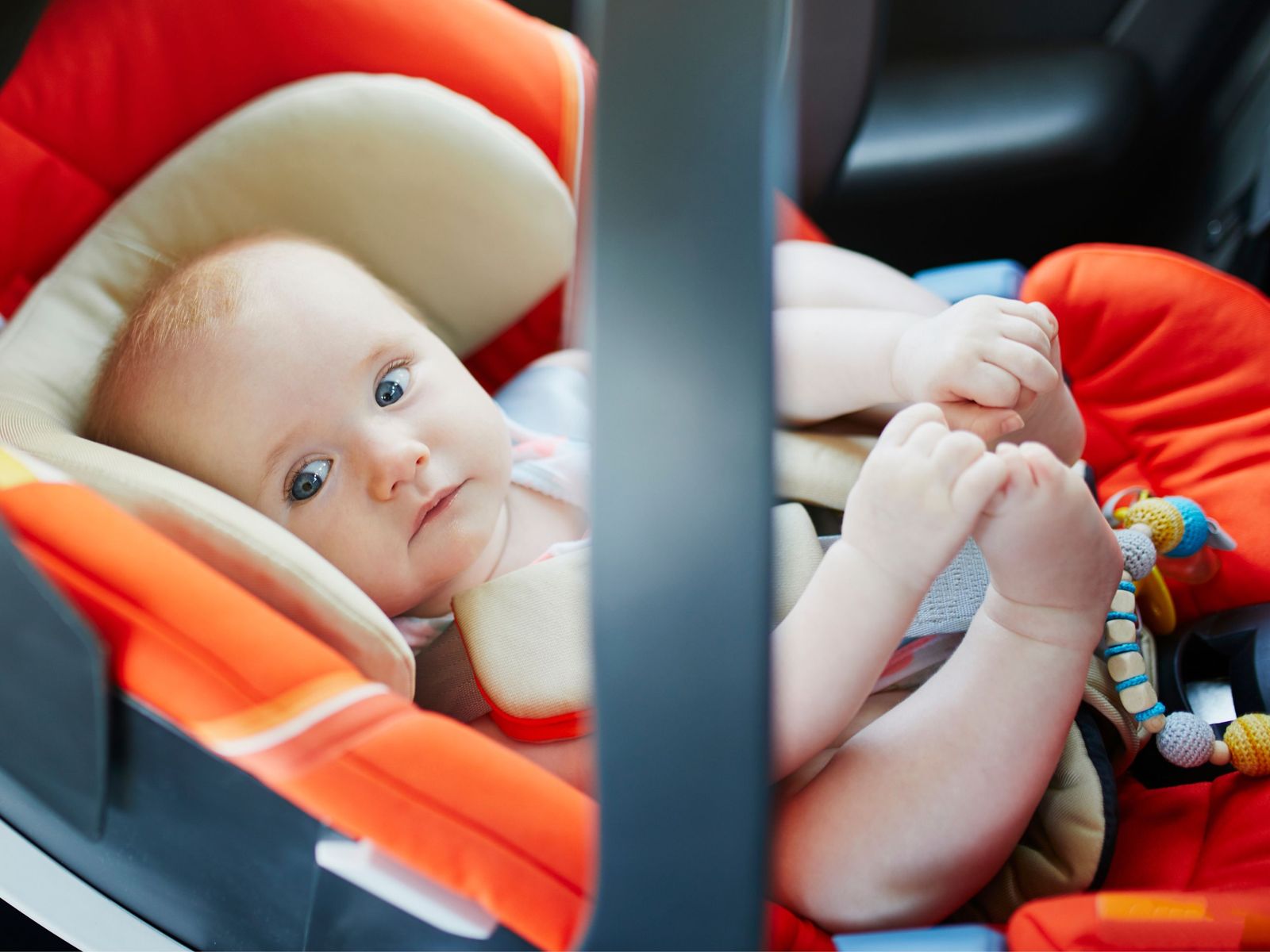 How Should Baby Look in Car Seat: Expert Tips for Safety & Comfort