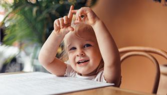 A Screen-Free Guide To Dining Out With Toddlers