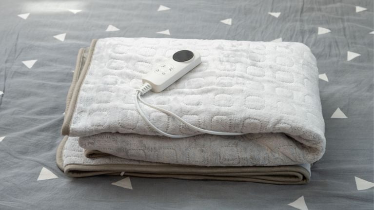 Can A Grounding Sheet Help Your Kid Sleep Better? Unlikely—And Possibly Dangerous