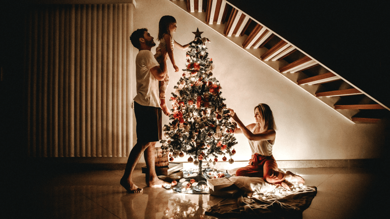 The Holiday Spending Rewards Guide Every Parent Needs