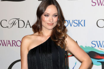 Olivia Wilde breastfeeding glamour shot - Today's Parent