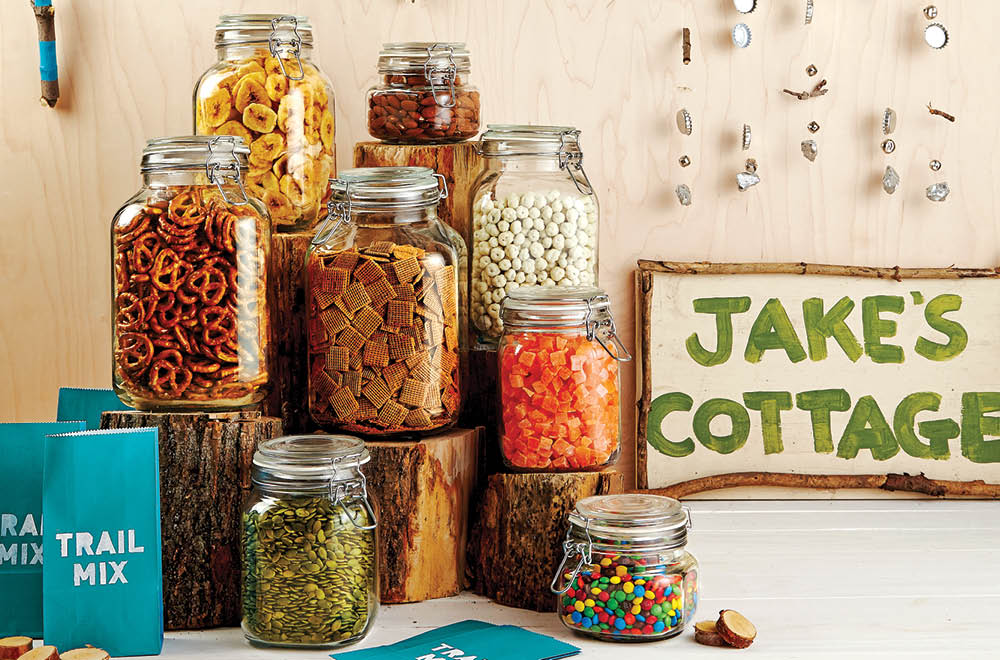 Throw A Cottage-Themed Birthday Shindig!