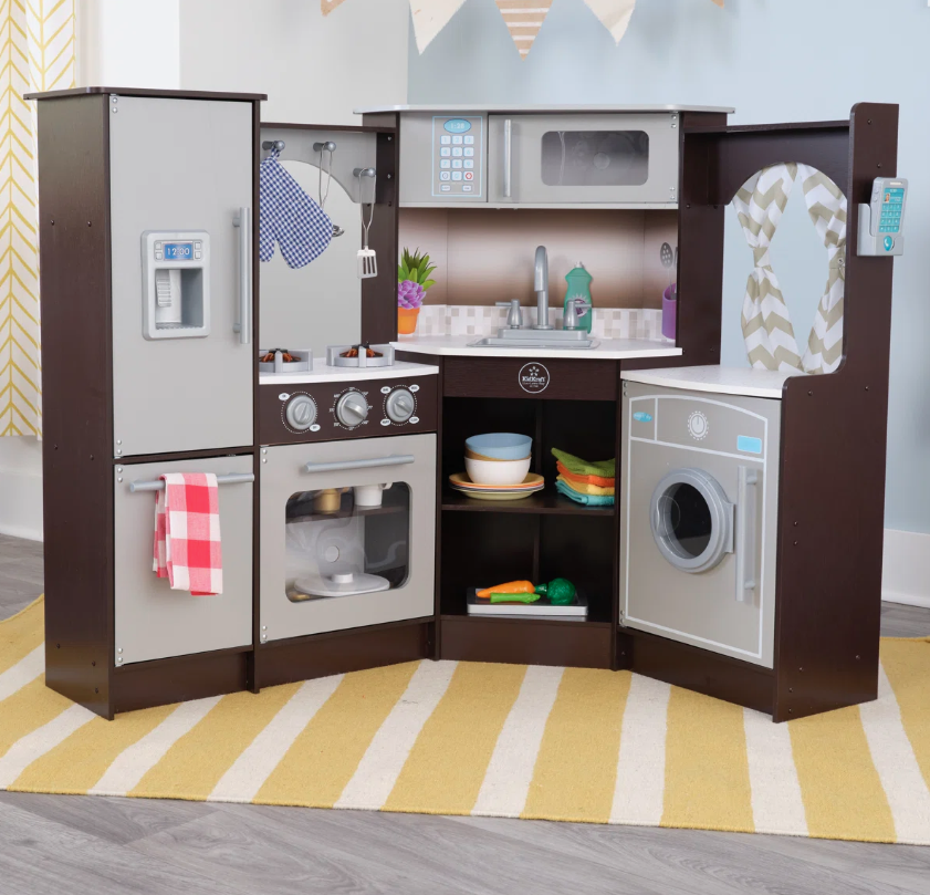 KidKraft Ultimate Corner Play Kitchen